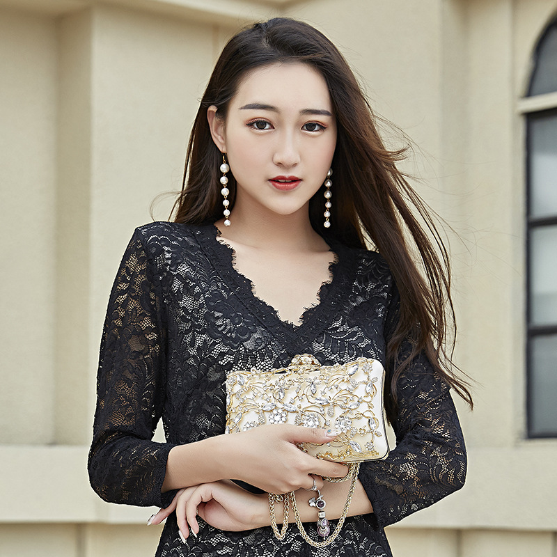 Luxury Pearl Beaded Evening Ba - Luxury Bags Consignment บทวิจารณ์และราคา