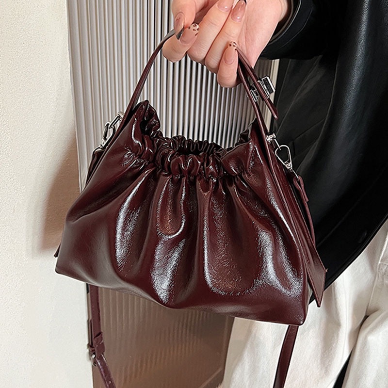 Women's Burgundy Ruched Cloud  - Top Handle Patent Bag บทวิจารณ์และราคา