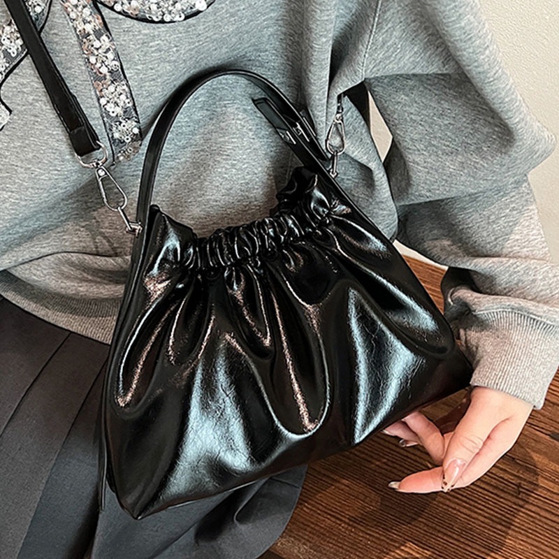 Women's Burgundy Ruched Cloud  - Top Handle Patent Bag บทวิจารณ์และราคา
