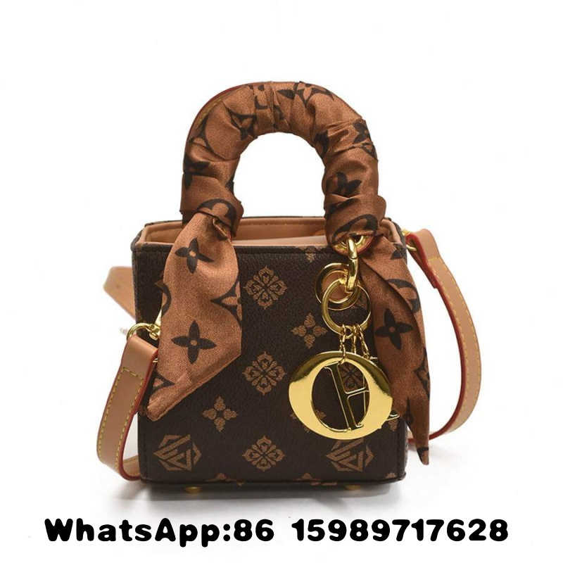 Ele Medium Size Retro Print Di - Luxury Bags Medium Size บทวิจารณ์และราคา