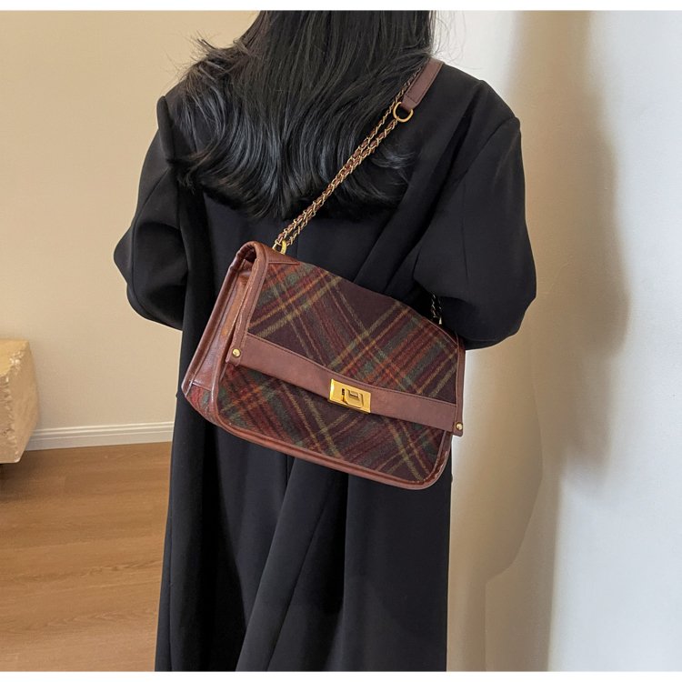 Fashionable Bag Trendy Design  - Luxury Bags Everyday บทวิจารณ์และราคา
