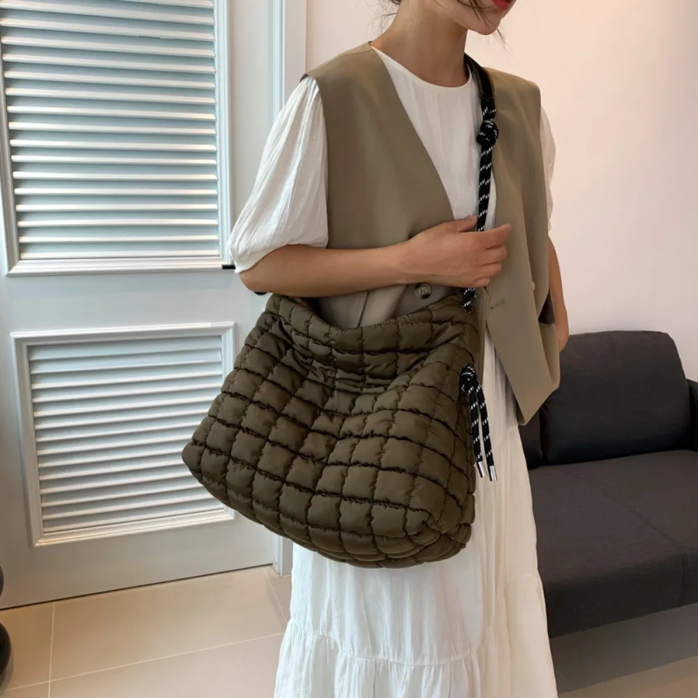Vegan Down Pleated Shoulder Ba - Luxury Bags Vegan บทวิจารณ์และราคา