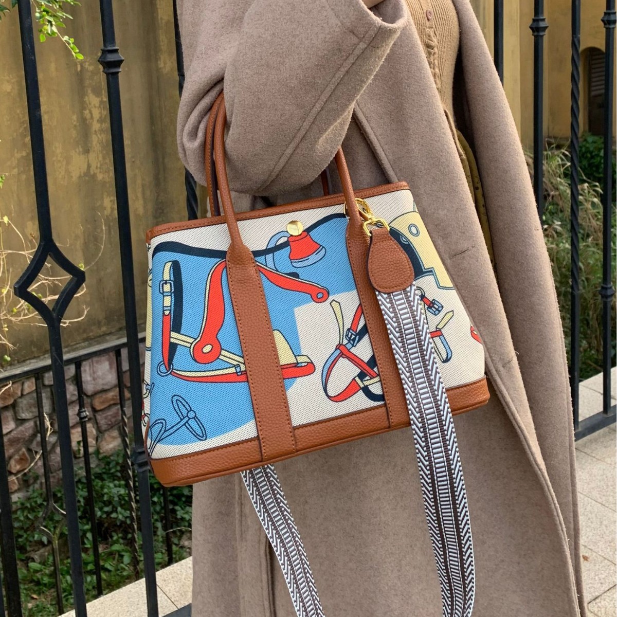 Classic Luxury Everyday Design - Luxury Bags Everyday บทวิจารณ์และราคา