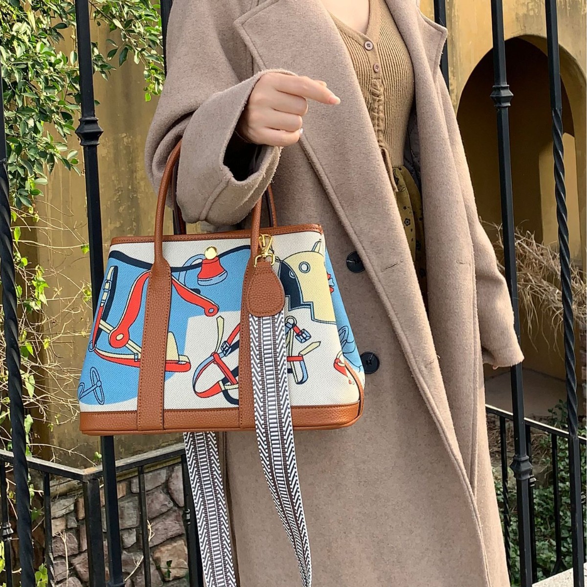 Classic Luxury Everyday Design - Luxury Bags Everyday บทวิจารณ์และราคา