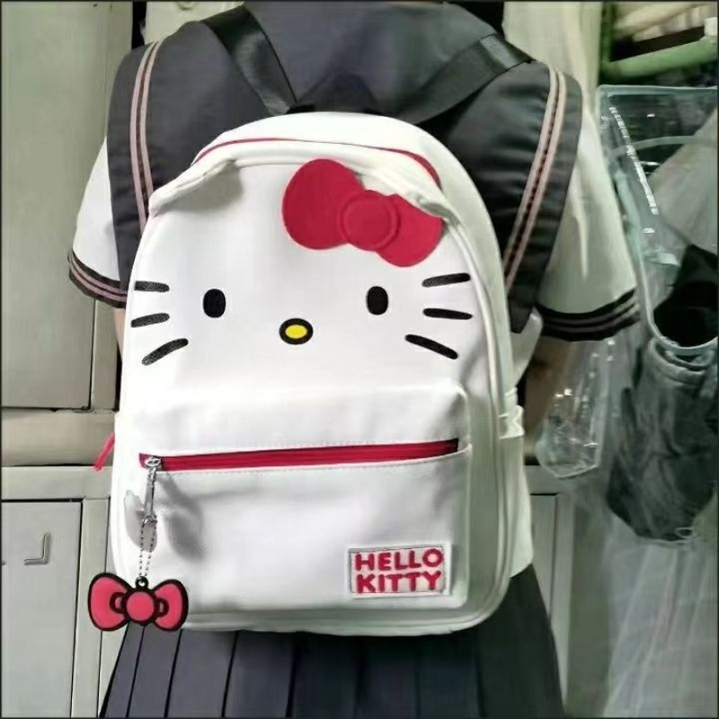 Sanrio New  Hello Kitty Kuromi - Luxury Bags In Japan บทวิจารณ์และราคา