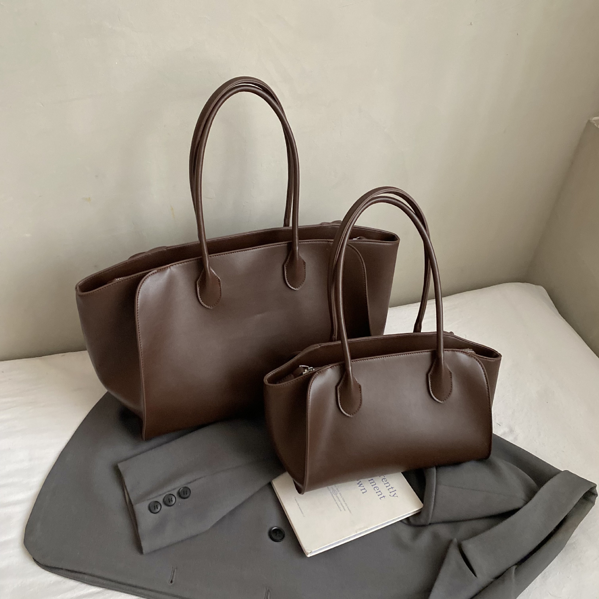 Luxury Women's Large Tote Bag  - Luxury Bags Medium Size บทวิจารณ์และราคา