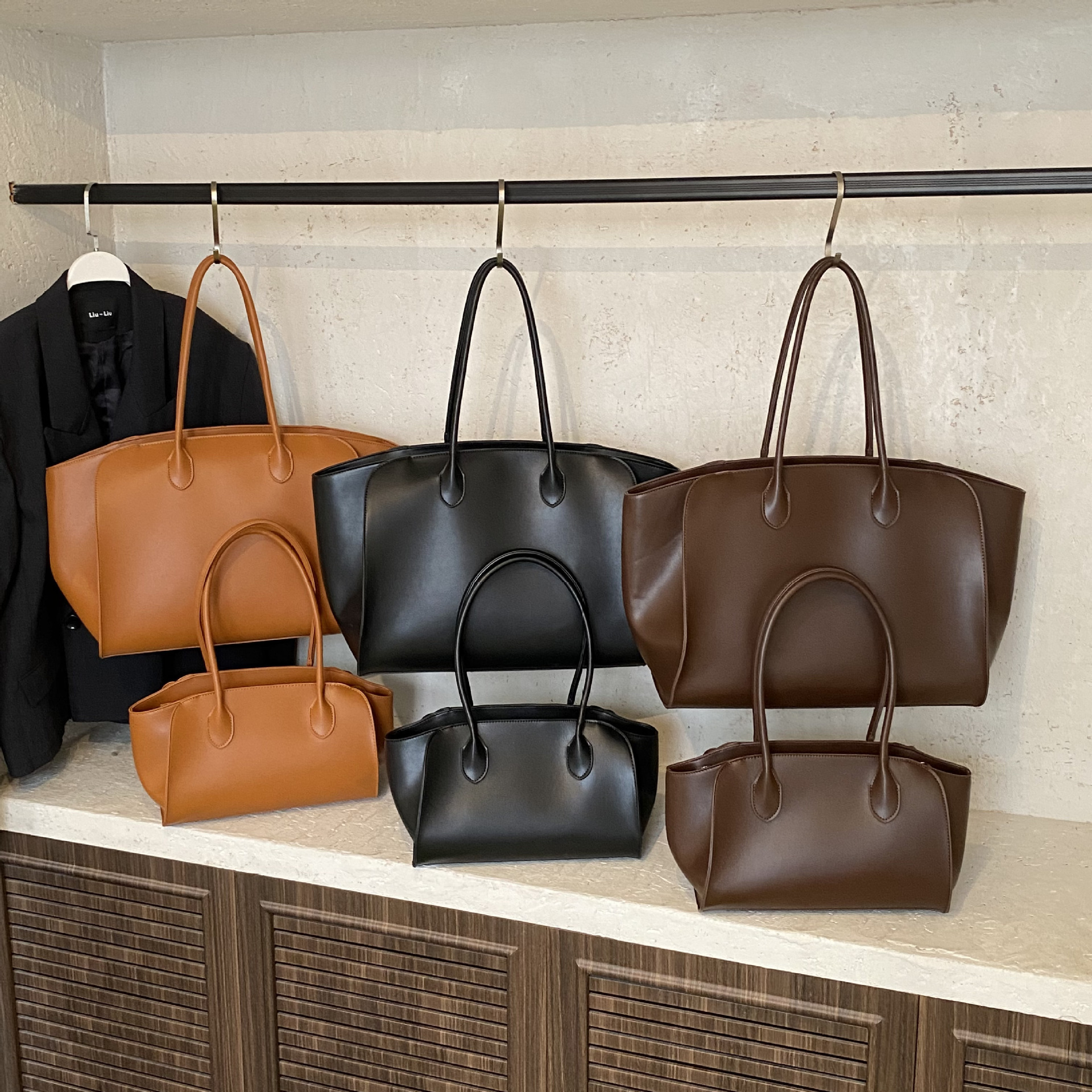 Luxury Women's Large Tote Bag  - Luxury Bags Medium Size บทวิจารณ์และราคา